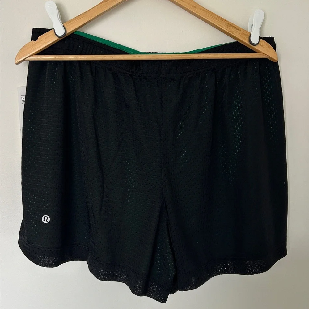 Lululemon Athletic Short - Picture 4 of 8